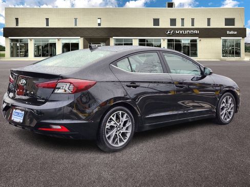 Used 2019 Hyundai Elantra Limited w/ Ultimate Package 02 image 3