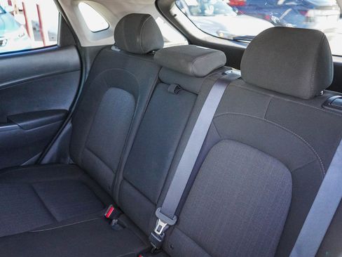 Used 2022 Hyundai Kona SEL w/ Convenience Package image 20