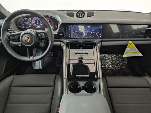 New 2026 Porsche Panamera 4 image 28