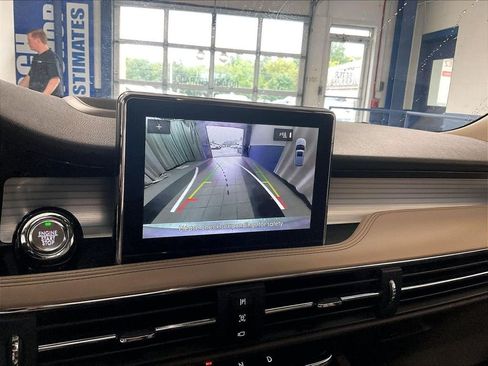 Used 2020 Lincoln Corsair AWD w/ Equipment Group 101A image 19