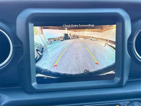 Used 2022 Jeep Wrangler Unlimited Rubicon 4xe image 15