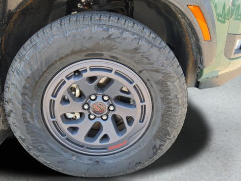 Used 2025 Nissan Frontier PRO-4X w/ Interior Protection Package AWD/4WD image 20