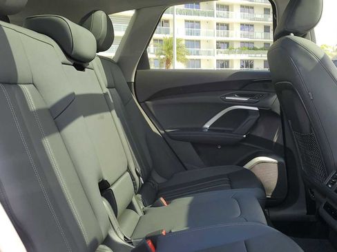 Certified 2025 Audi Q5 Premium w/ Convenience Package image 21