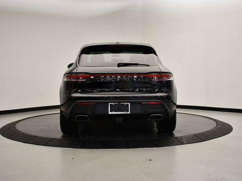 Used 2025 Porsche Macan Turbo image 6