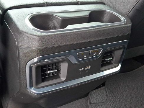 Used 2024 GMC Sierra 2500 Denali AWD/4WD image 11