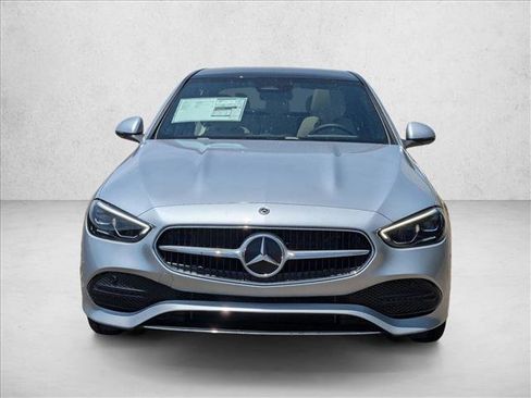 Used 2025 Mercedes-Benz C 300 Sedan image 5