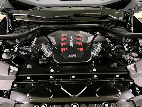 New 2026 BMW X5 M Competition w/ Executive Package AWD/4WD image 14