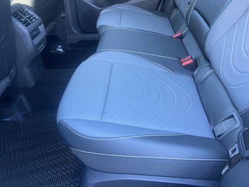 New 2026 Volkswagen Tiguan SE AWD/4WD image 14