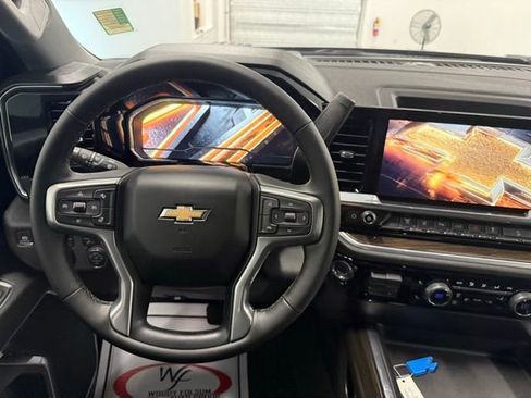 Used 2025 Chevrolet Silverado 2500 LT w/ Safety Package image 16