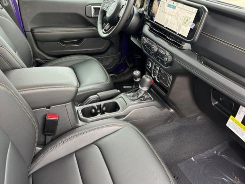 New 2026 Jeep Gladiator Sport image 12