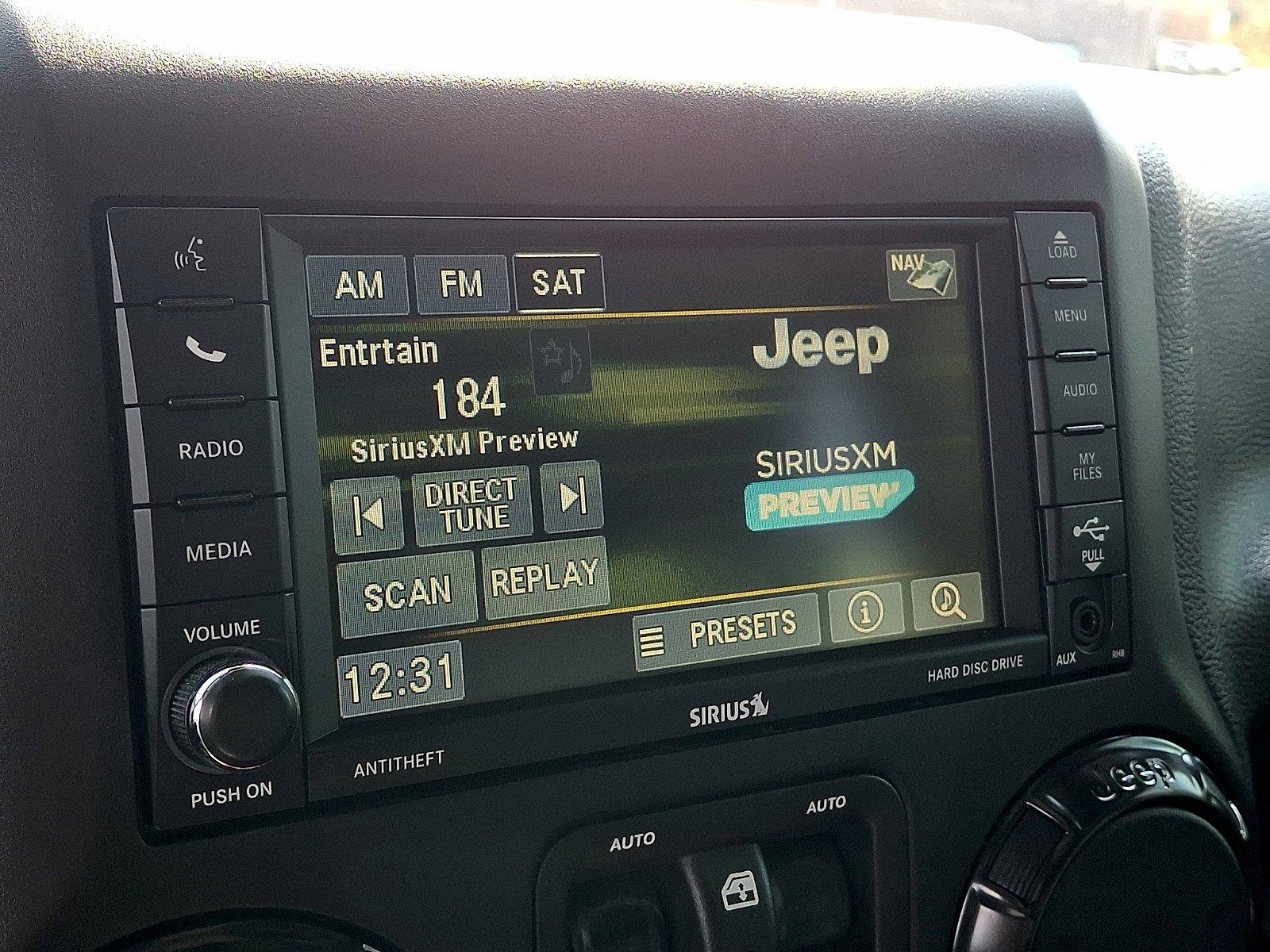 Used 2017 Jeep Wrangler Unlimited Sahara AWD/4WD image 18