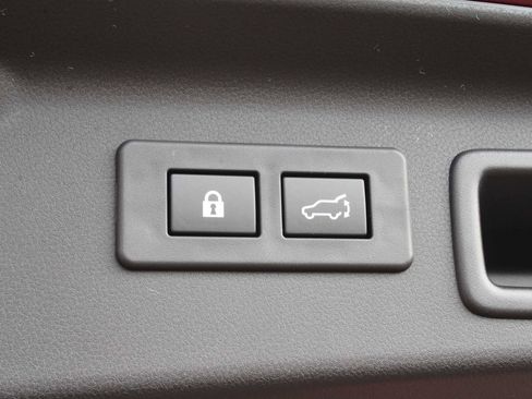 New 2025 Subaru Forester Premium image 16