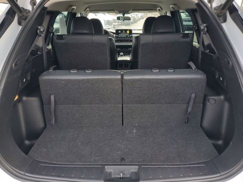 Used 2023 Mitsubishi Outlander SE image 24