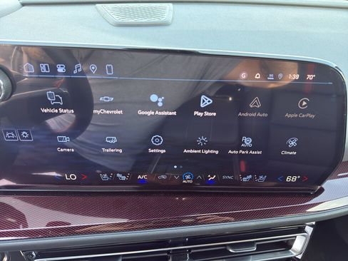 New 2026 Chevrolet Traverse RS image 15