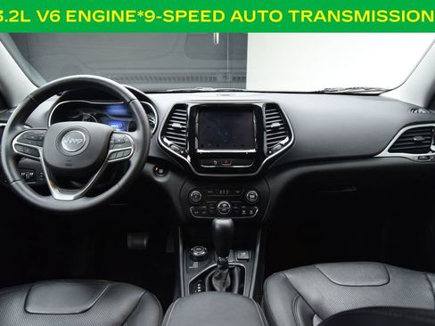 Used 2019 Jeep Cherokee Limited AWD/4WD image 4