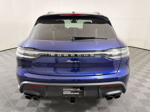 Used 2025 Porsche Macan image 11