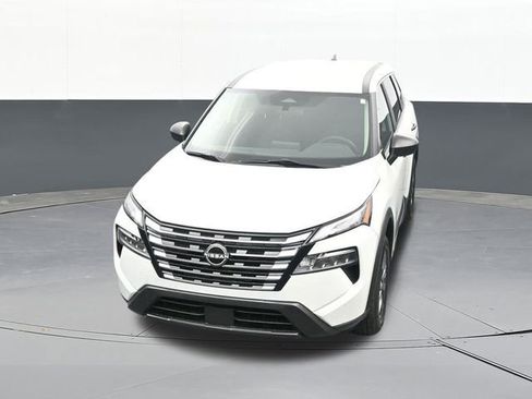 Used 2024 Nissan Rogue S image 64