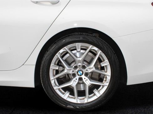 Used 2025 BMW 330i Sedan image 18