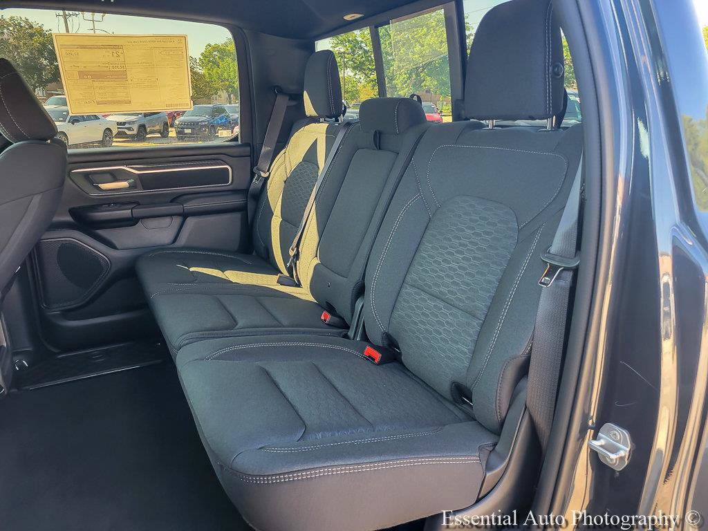New 2026 RAM 1500 Big Horn AWD/4WD image 17