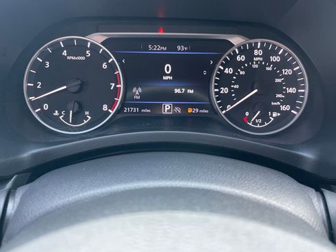 Used 2024 Nissan Sentra SV FWD image 7