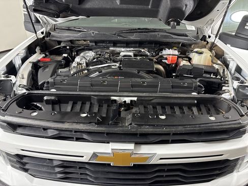 Used 2024 Chevrolet Silverado 2500 Custom w/ Custom Value Package AWD/4WD image 46