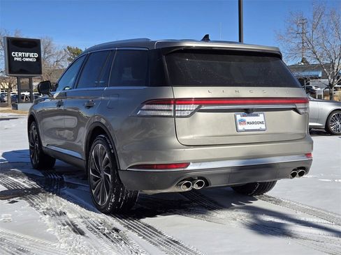 Used 2023 Lincoln Aviator Reserve w/ Equipment Group 201A image 4