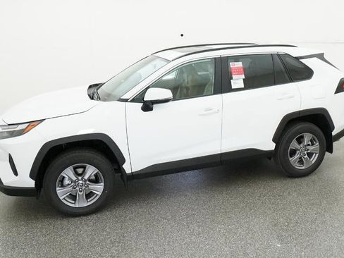New 2025 Toyota RAV4 XLE w/ Convenience Package image 28