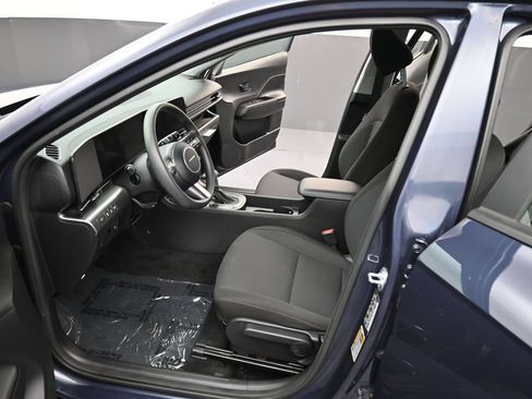 Certified 2026 Hyundai Kona SE FWD image 12