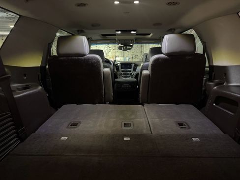 Used 2020 GMC Yukon Denali w/ Open Road Package image 28