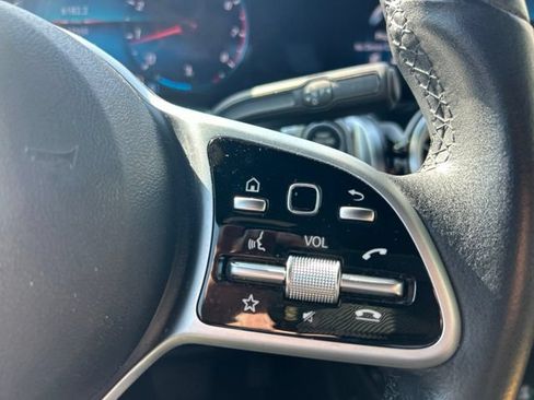 Used 2020 Mercedes-Benz GLB 250 image 20