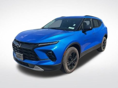 Certified 2024 Chevrolet Blazer LT w/ Convenience Package AWD/4WD image 11