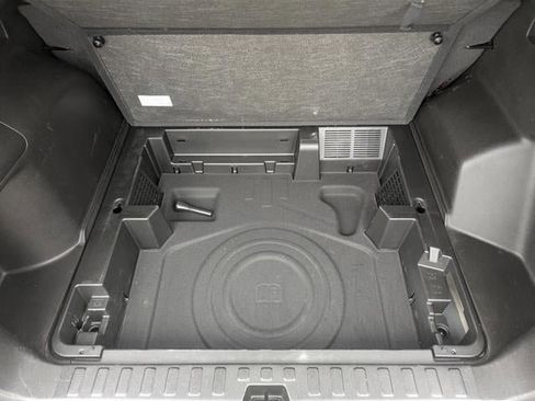 Used 2022 Chevrolet Equinox RS image 34