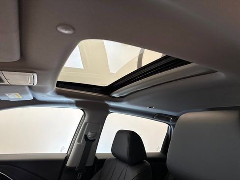 Certified 2025 Acura ADX AWD image 24