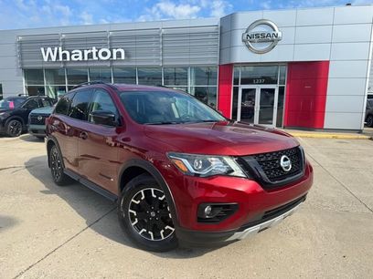 Used 2019 Nissan Pathfinder SL