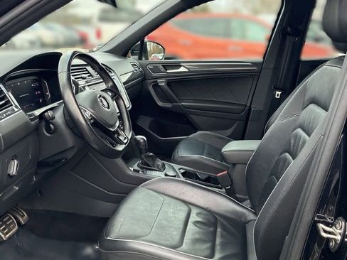 Used 2020 Volkswagen Tiguan SEL Premium R-Line image 7