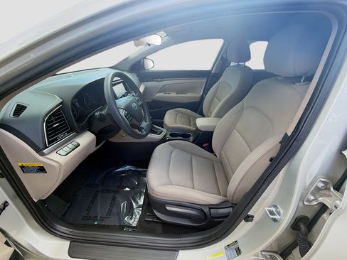 Used 2018 Hyundai Elantra SEL image 7