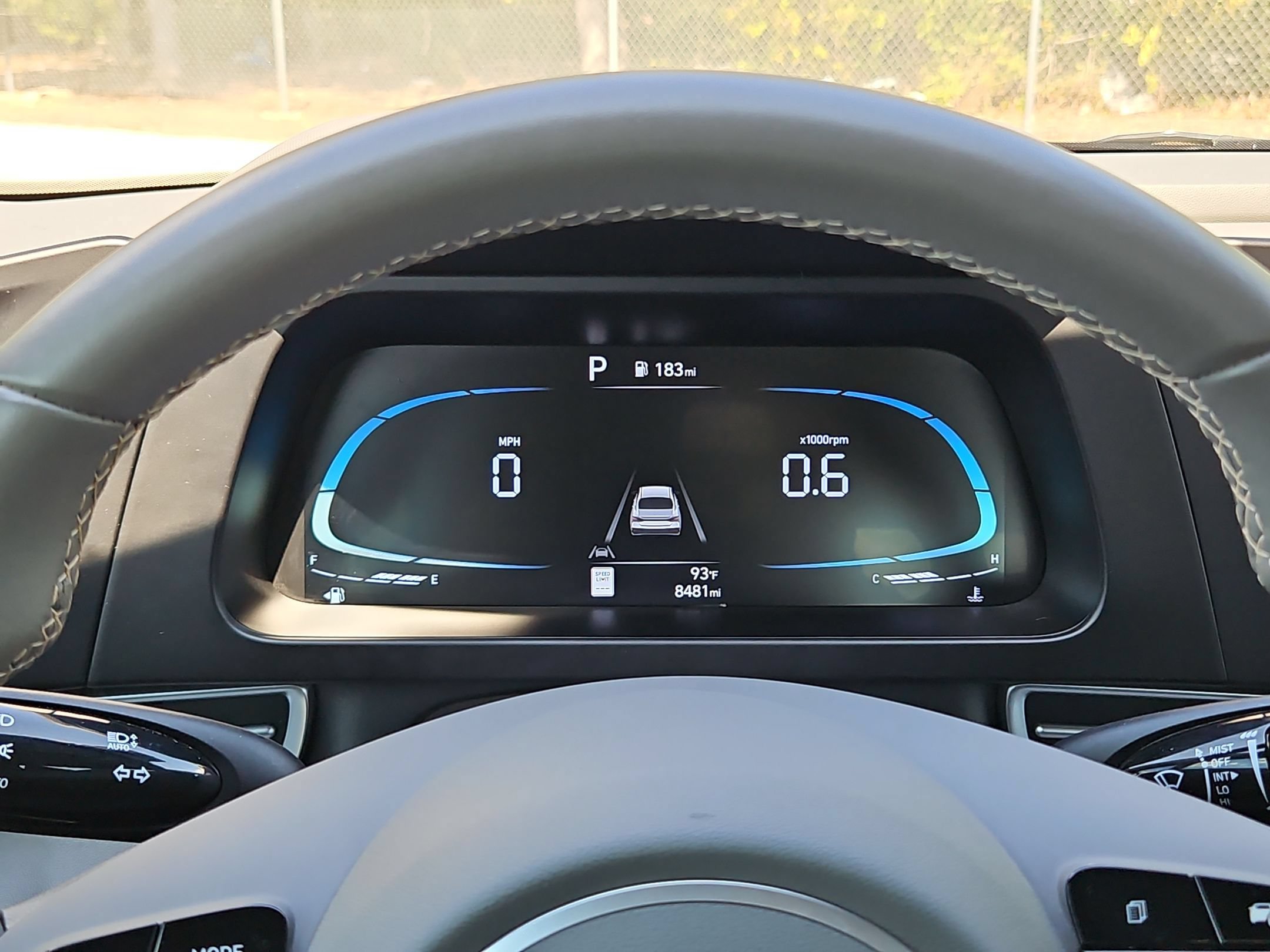 Used 2025 Hyundai Elantra Sport FWD image 23