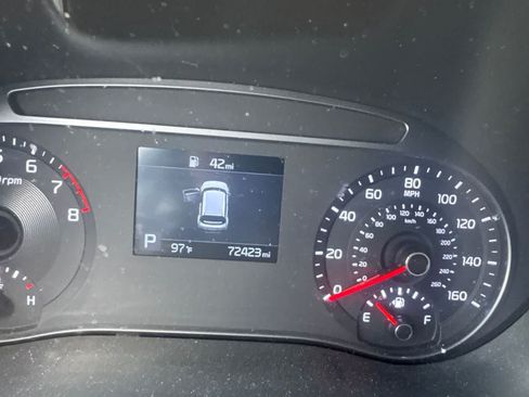 Used 2021 Kia Soul EX FWD image 6