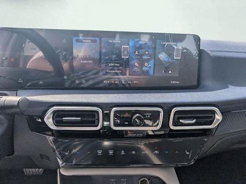 New 2026 Nissan Sentra SL w/ Floor Mat Package FWD image 12