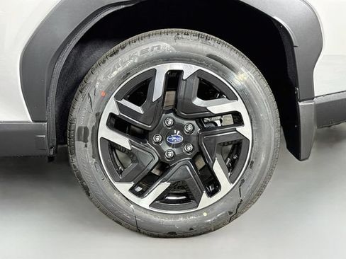 New 2026 Subaru Forester Limited AWD/4WD image 32