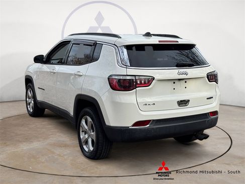 Used 2018 Jeep Compass Latitude w/ Cold Weather Group image 5