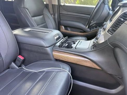Used 2020 GMC Yukon XL Denali w/ Denali Ultimate Package AWD/4WD image 5