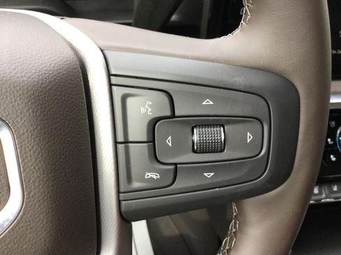 New 2026 GMC Sierra 2500 Denali w/ Denali Reserve Package image 17