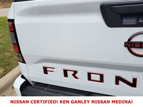 Certified 2023 Nissan Frontier PRO-4X w/ Pro Convenience Package image 17
