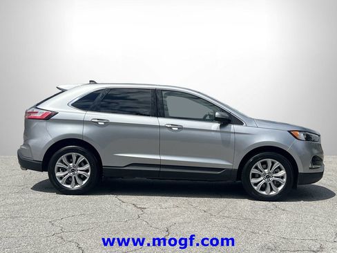 Certified 2024 Ford Edge Titanium AWD/4WD image 27