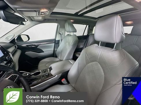 Used 2023 Toyota Highlander Platinum AWD/4WD image 24