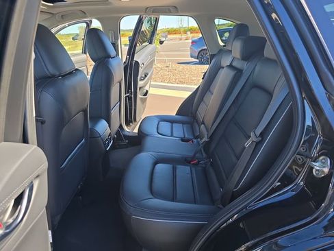 New 2025 MAZDA CX-5 AWD 2.5 S w/ Preferred Package image 15