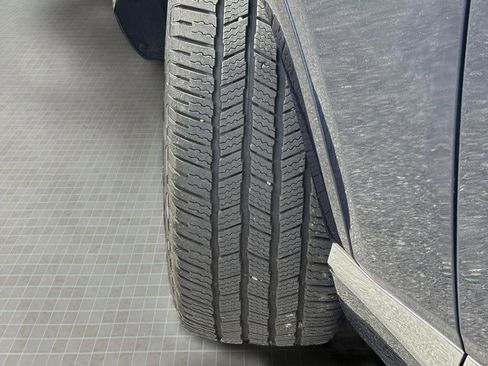 Certified 2024 Genesis GV80 2.5T AWD/4WD image 11