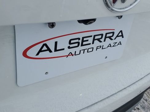 Certified 2023 Buick Envision Essence image 7