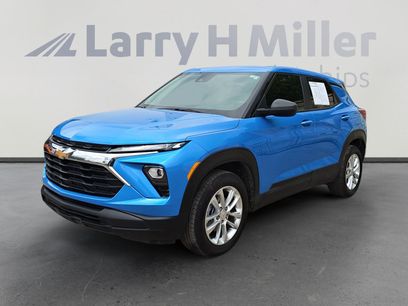 Used 2025 Chevrolet TrailBlazer LS w/ LS Convenience Package